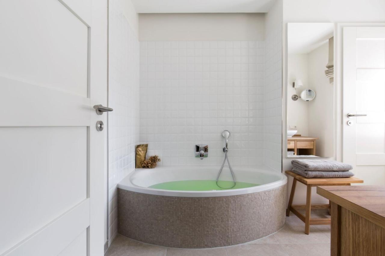 Reetdorf Geltinger Birk Atelierhaus Mooreiche Nieby  외부 사진